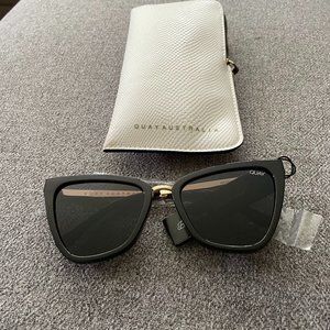 NWT and case Quay Australia Reina